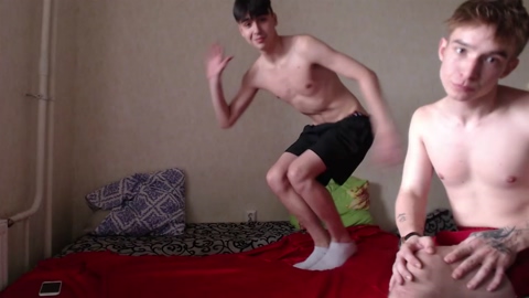 stralght_twinks  22-09-2022